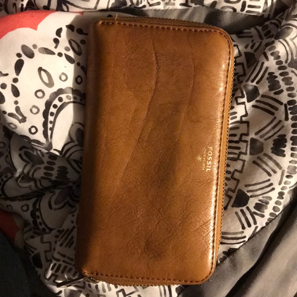 Fossil wallet